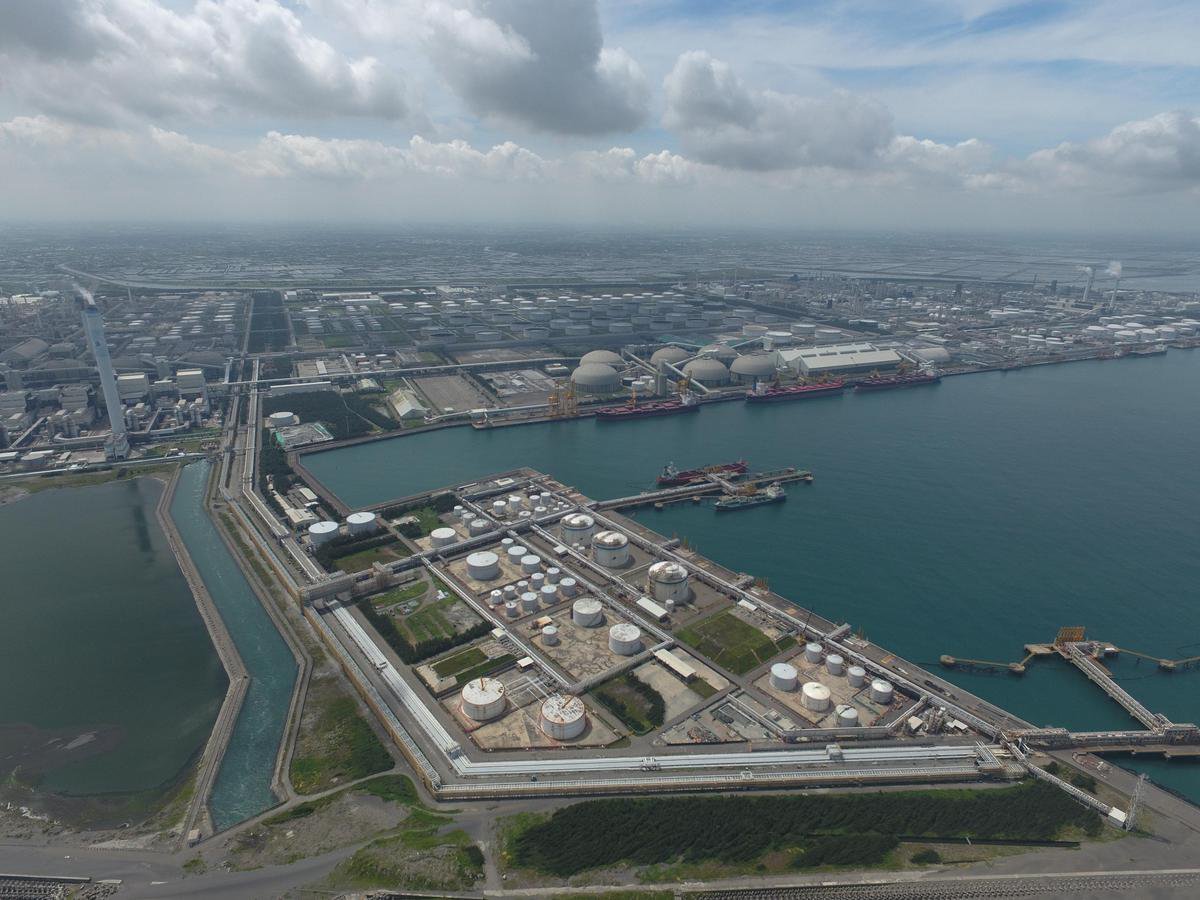 【台塑拚环保】有影吗?麦寮港闻不到臭气,看不到油污